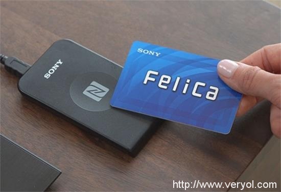 b5581aac9231adf.jpg_600x600