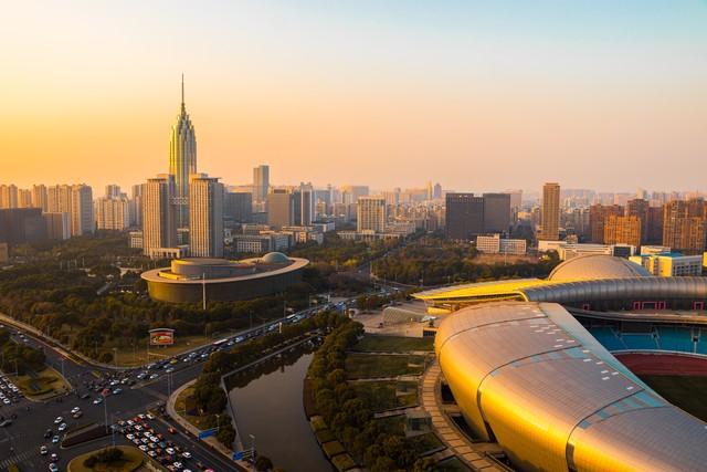 全國(guó)矚目！從蘇州到常州，江蘇萬(wàn)億GDP城市版圖再擴(kuò)張