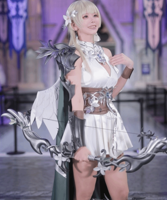 韓國女Coser再曬和Faker合照：復刻一年前的阿貍