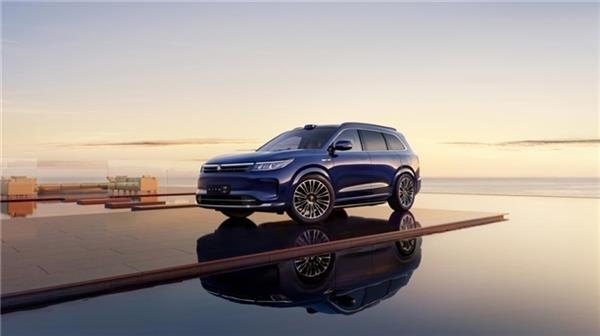 賽力斯怎么抱上華為大腿的 博主：張興海讓CTO親自送車上門給余承東試車