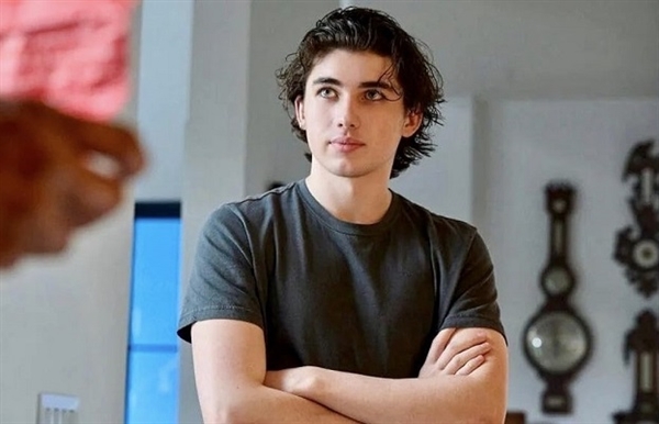 《斷網假期》的開放式結局